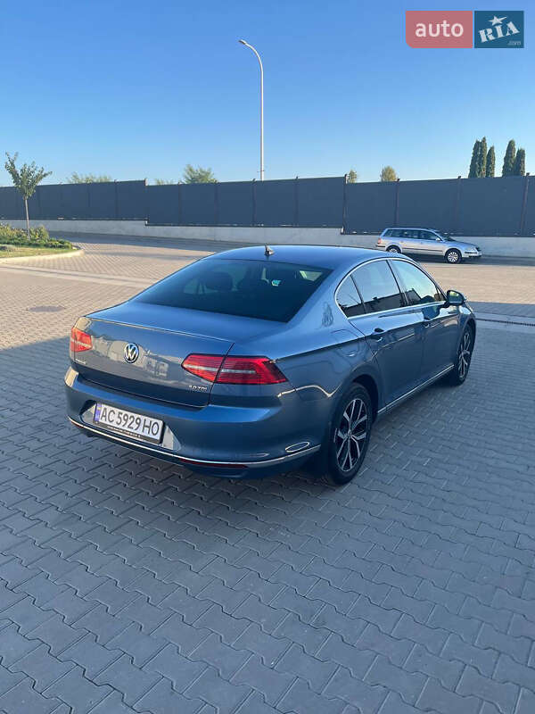 Седан Volkswagen Passat 2016 в Луцке фото 6 Седан Volkswagen Passat 2016 в Луцке