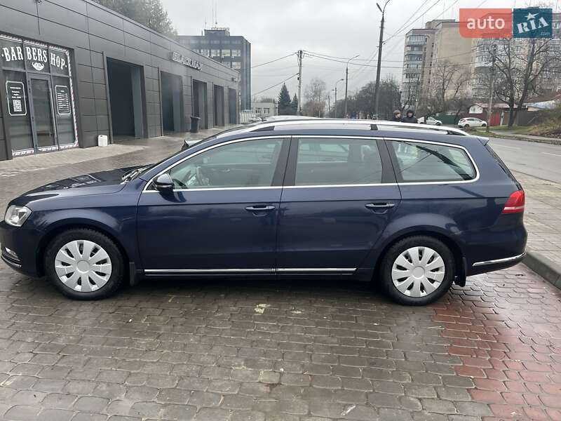 Универсал Volkswagen Passat 2011 в Каменец-Подольском