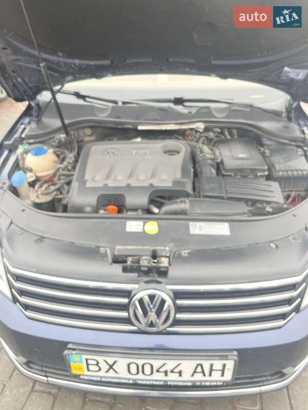 Универсал Volkswagen Passat 2011 в Каменец-Подольском