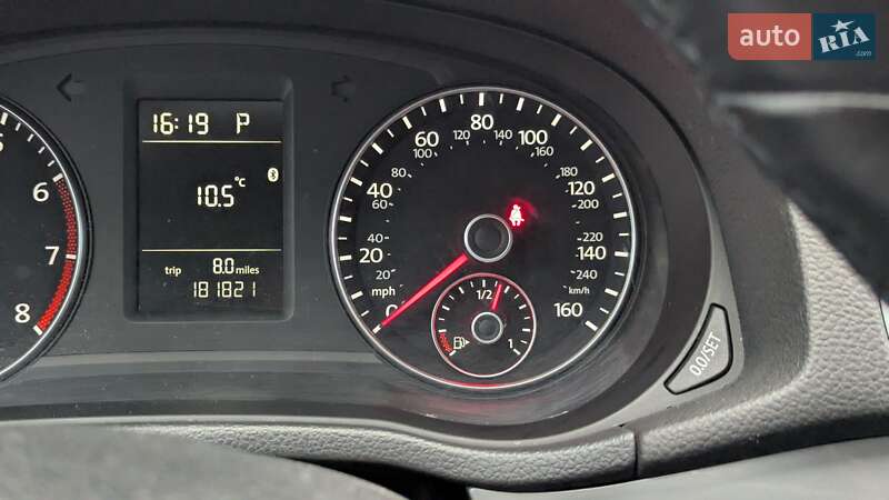 Седан Volkswagen Passat 2015 в Ивано-Франковске