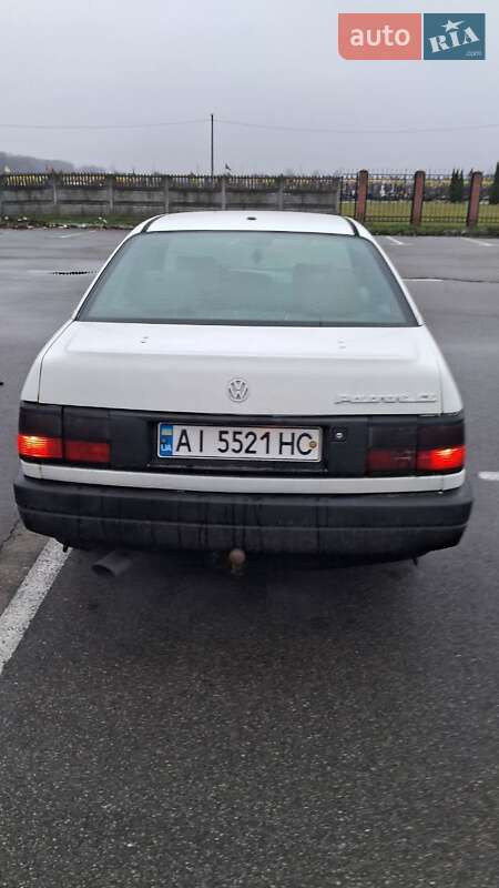 Седан Volkswagen Passat 1991 в Броварах