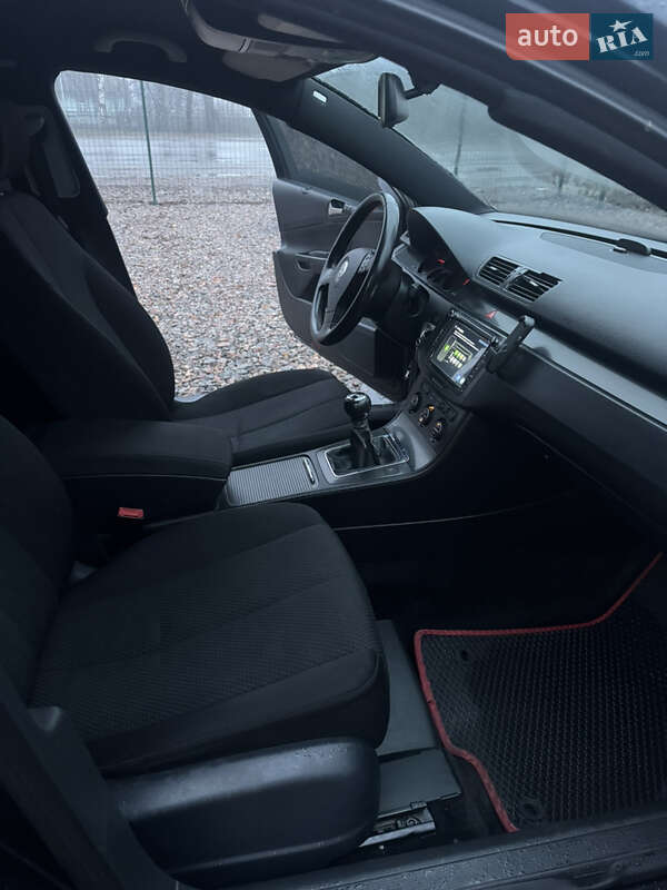 Универсал Volkswagen Passat 2005 в Лубнах фото 48 Универсал Volkswagen Passat 2005 в Лубнах