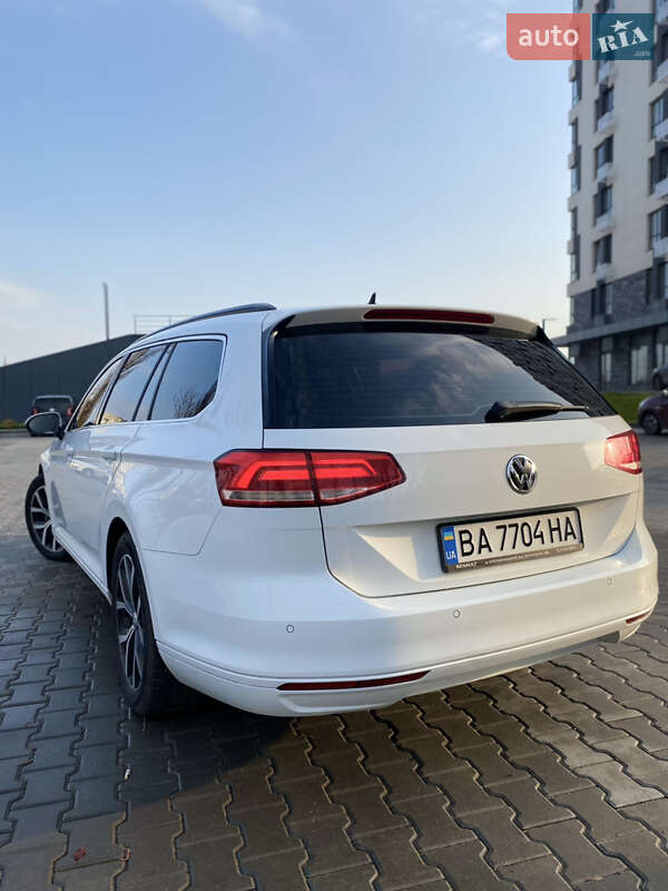 Универсал Volkswagen Passat 2015 в Кропивницком