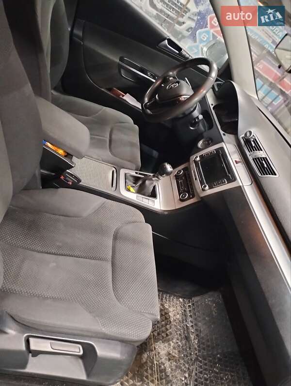 Универсал Volkswagen Passat 2009 в Костополе