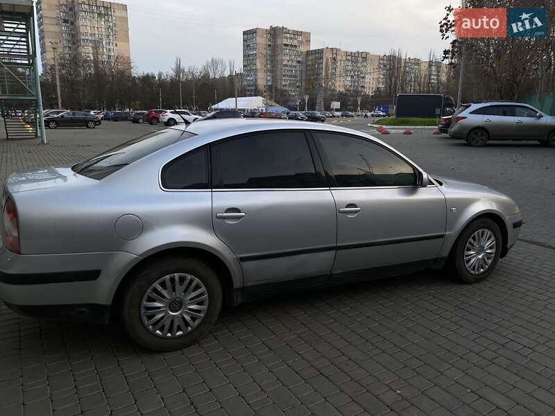 Седан Volkswagen Passat 2001 в Одессе фото 6 Седан Volkswagen Passat 2001 в Одессе