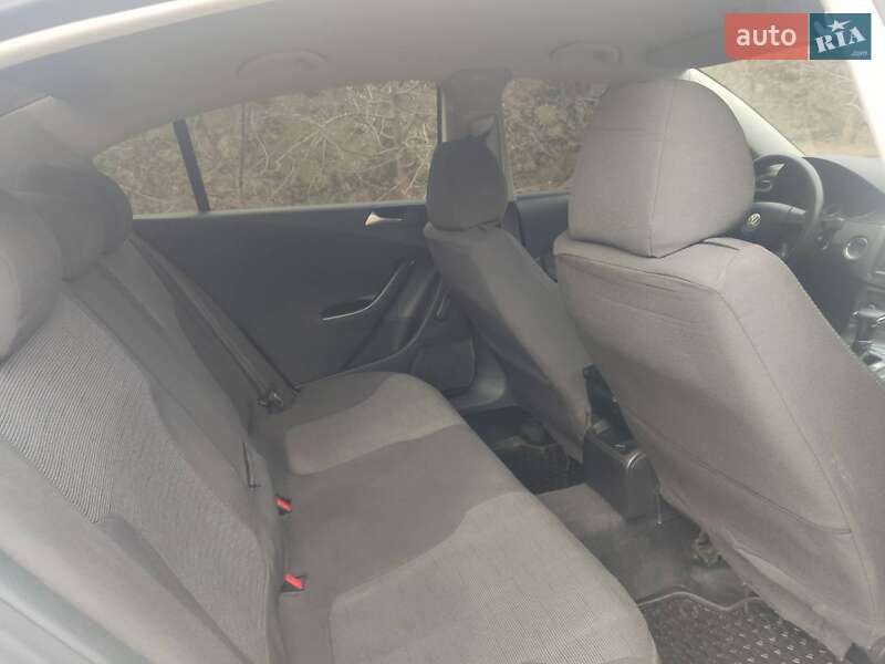 Седан Volkswagen Passat 2009 в Белгороде-Днестровском