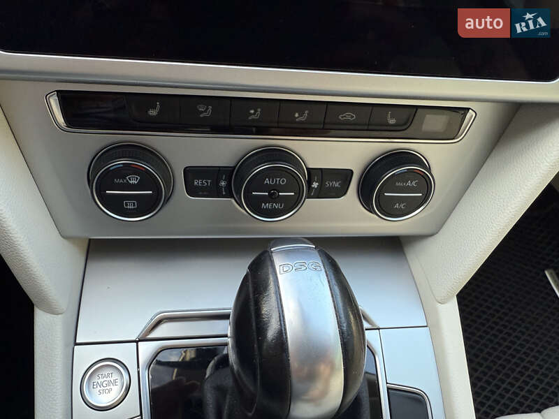 Універсал Volkswagen Passat 2018 в Вінниці