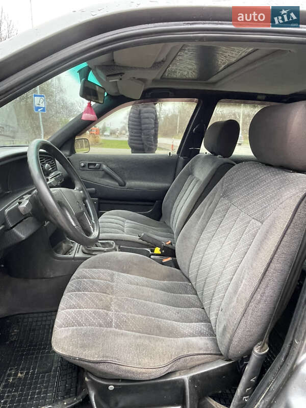 Седан Volkswagen Passat 1992 в Віньківцях фото 9 Седан Volkswagen Passat 1992 в Віньківцях