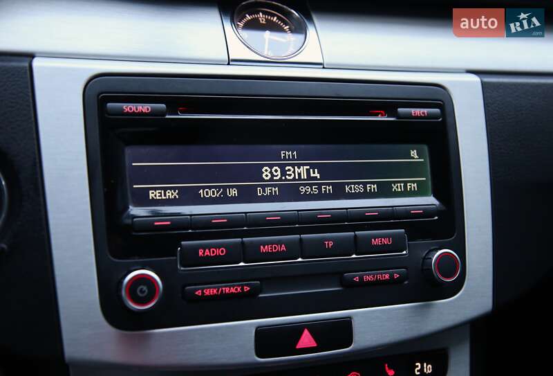 Универсал Volkswagen Passat 2013 в Харькове