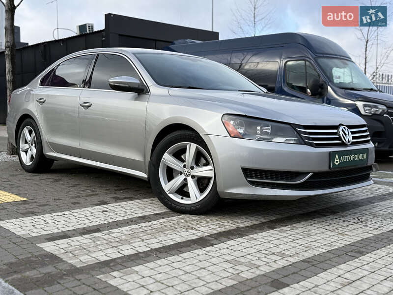 Volkswagen Passat 2011