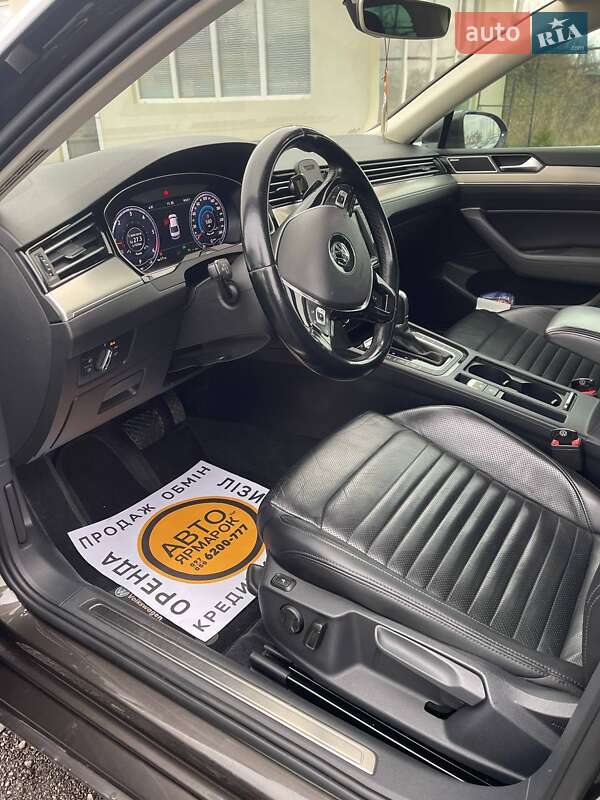 Седан Volkswagen Passat 2015 в Ужгороде фото 17 Седан Volkswagen Passat 2015 в Ужгороде