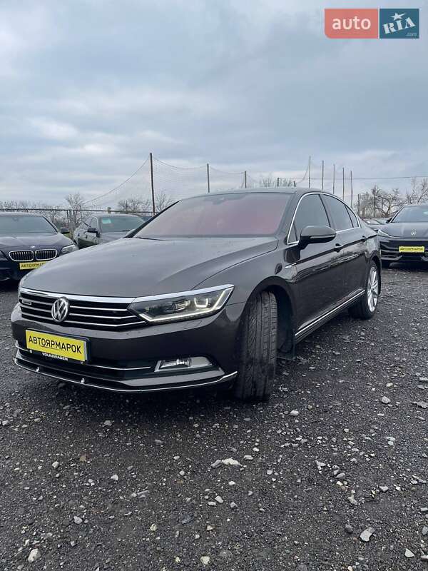 Седан Volkswagen Passat 2015 в Ужгороде фото 2 Седан Volkswagen Passat 2015 в Ужгороде