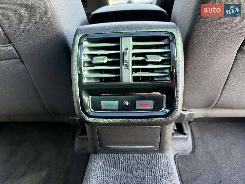 Универсал Volkswagen Passat 2016 в Стрые фото 42 Универсал Volkswagen Passat 2016 в Стрые