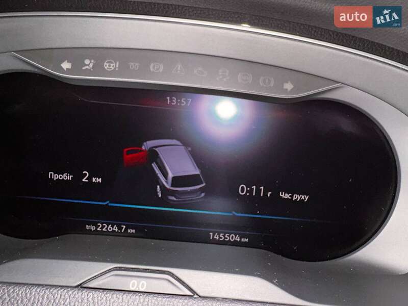 Универсал Volkswagen Passat 2018 в Киеве