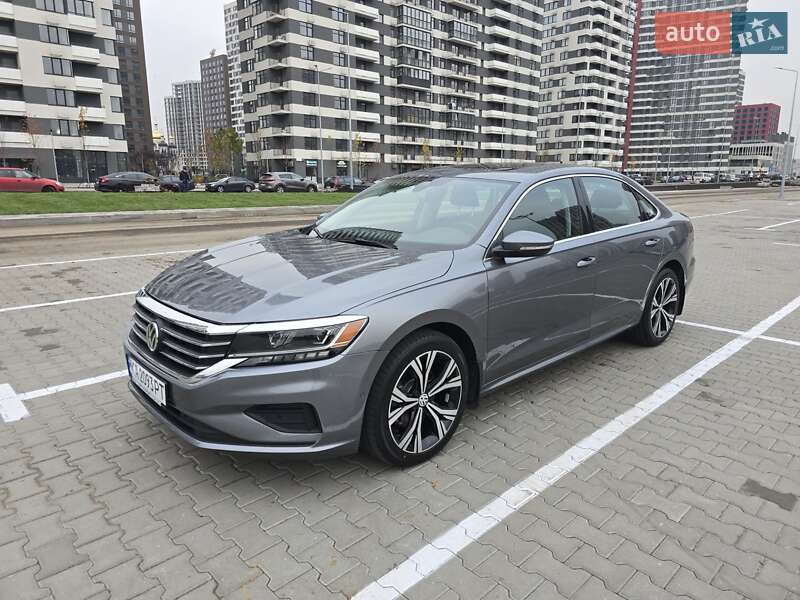 Седан Volkswagen Passat 2020 в Києві