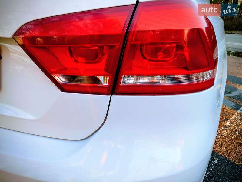 Седан Volkswagen Passat 2015 в Полтаве