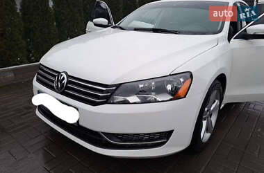 Седан Volkswagen Passat 2014 в Кривом Роге