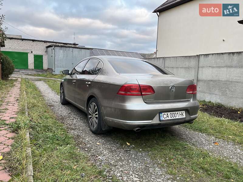 Седан Volkswagen Passat 2013 в Вінниці