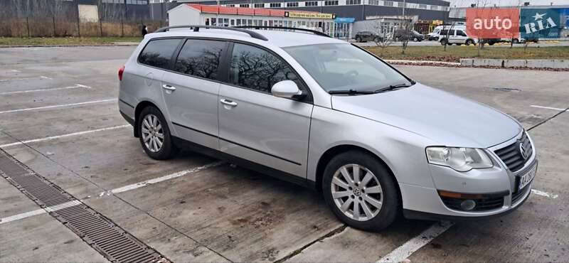 Универсал Volkswagen Passat 2006 в Киеве