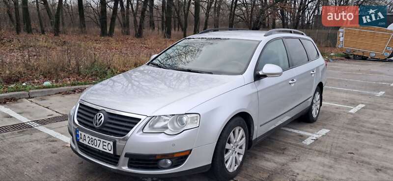 Универсал Volkswagen Passat 2006 в Киеве