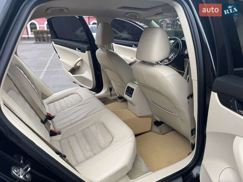 Седан Volkswagen Passat 2013 в Каменском