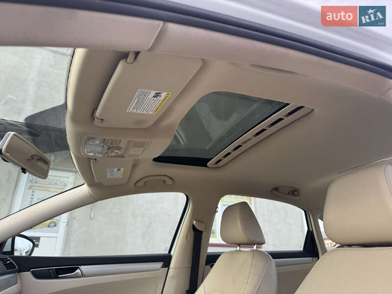 Седан Volkswagen Passat 2018 в Луцке фото 21 Седан Volkswagen Passat 2018 в Луцке