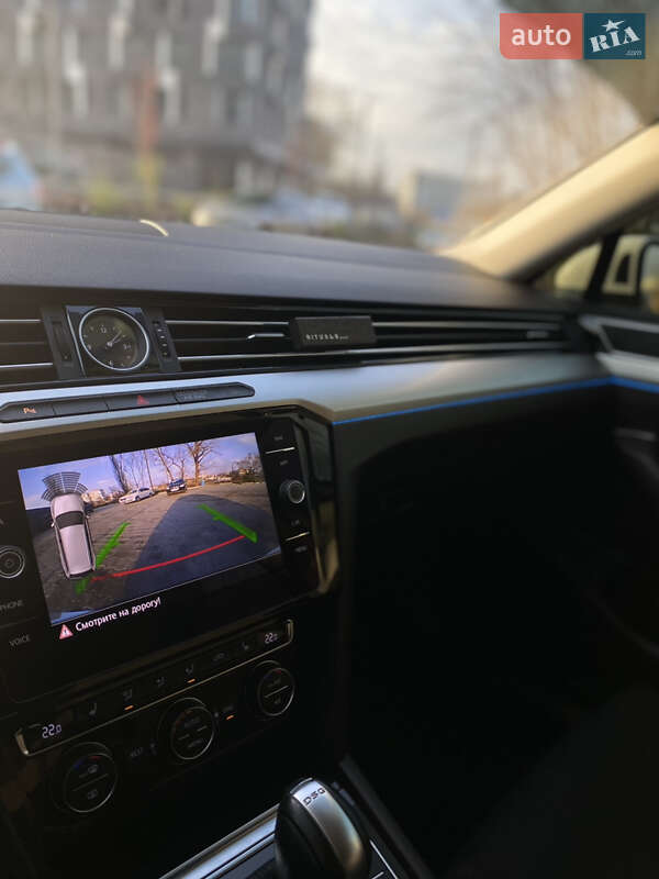 Универсал Volkswagen Passat 2015 в Кропивницком