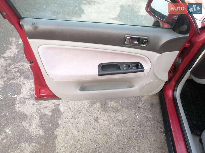 Универсал Volkswagen Passat 1997 в Белой Церкви