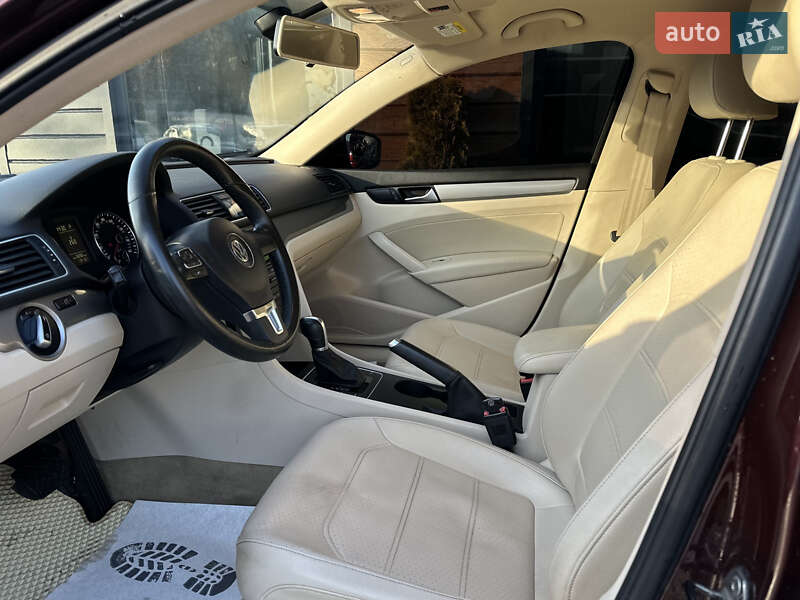 Седан Volkswagen Passat 2014 в Шептицькому фото 24 Седан Volkswagen Passat 2014 в Шептицькому