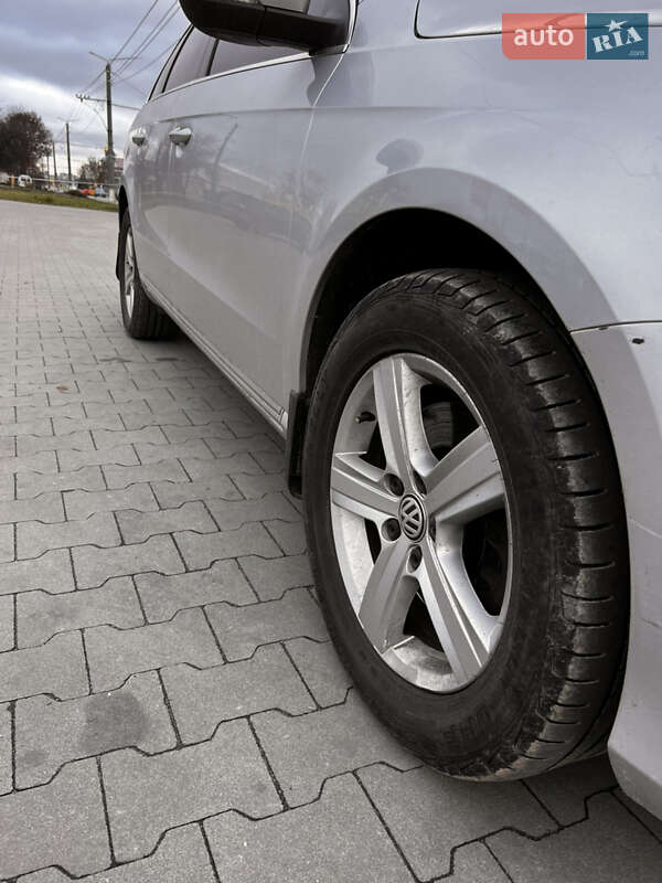 Универсал Volkswagen Passat 2013 в Харькове фото 4 Универсал Volkswagen Passat 2013 в Харькове