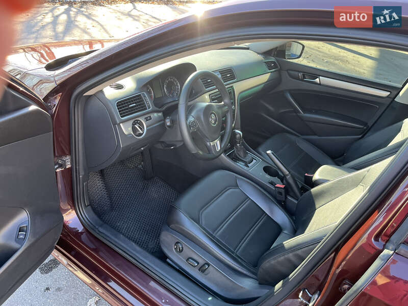 Седан Volkswagen Passat 2014 в Запорожье