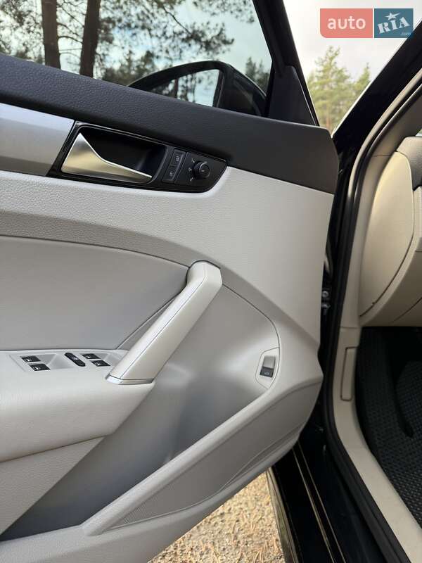 Седан Volkswagen Passat 2020 в Киеве