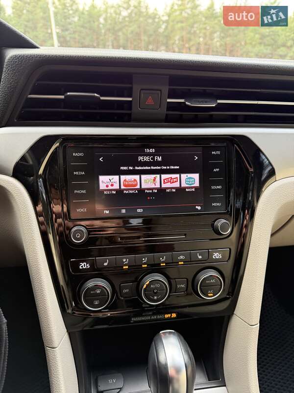 Седан Volkswagen Passat 2020 в Киеве