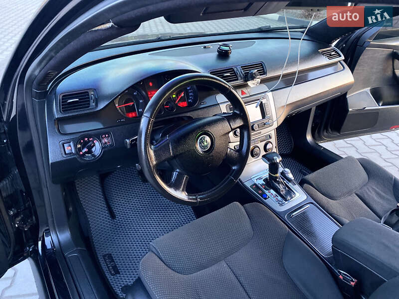 Седан Volkswagen Passat 2005 в Дунаевцах