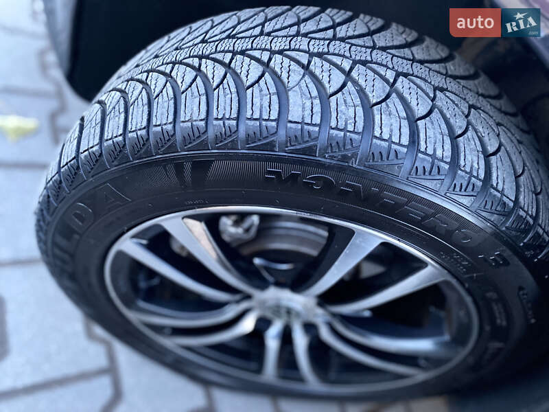 Седан Volkswagen Passat 2005 в Дунаевцах