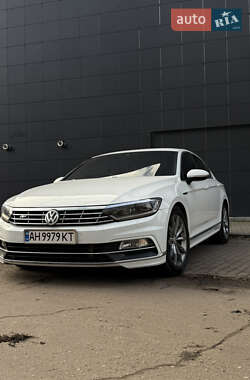 Седан Volkswagen Passat 2017 в Славянске