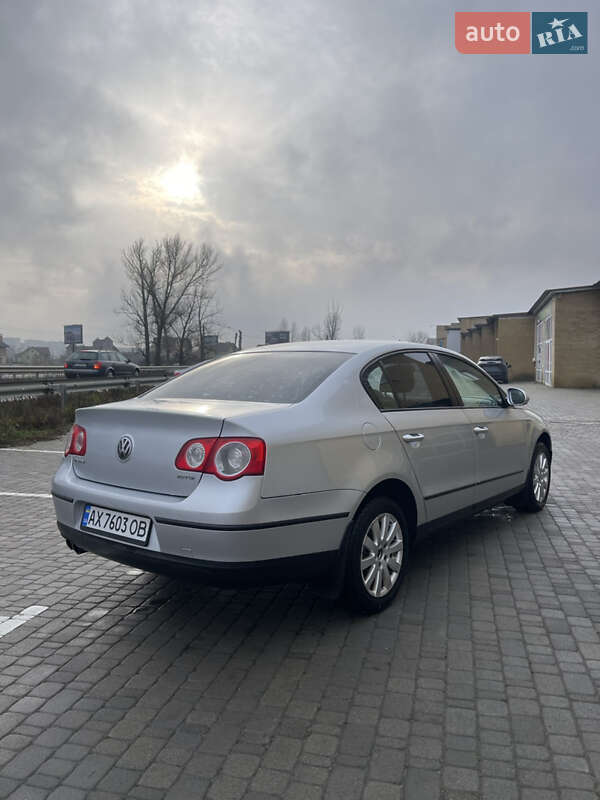 Седан Volkswagen Passat 2007 в Харкові