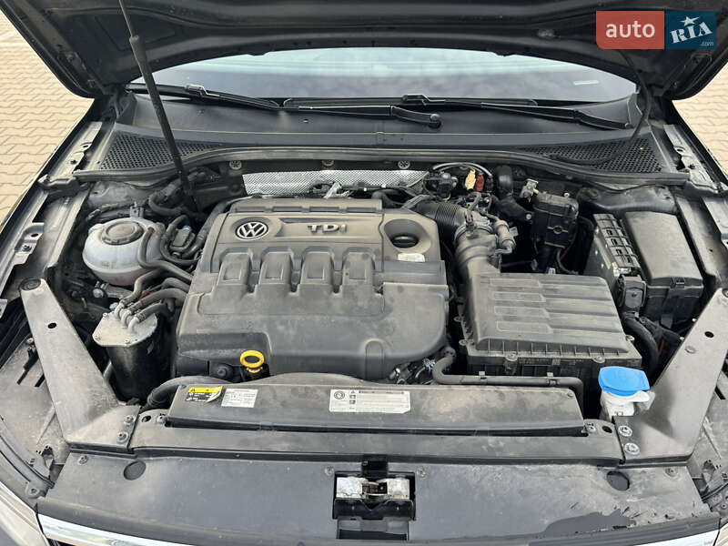 Универсал Volkswagen Passat 2018 в Софиевской Борщаговке фото 65 Универсал Volkswagen Passat 2018 в Софиевской Борщаговке