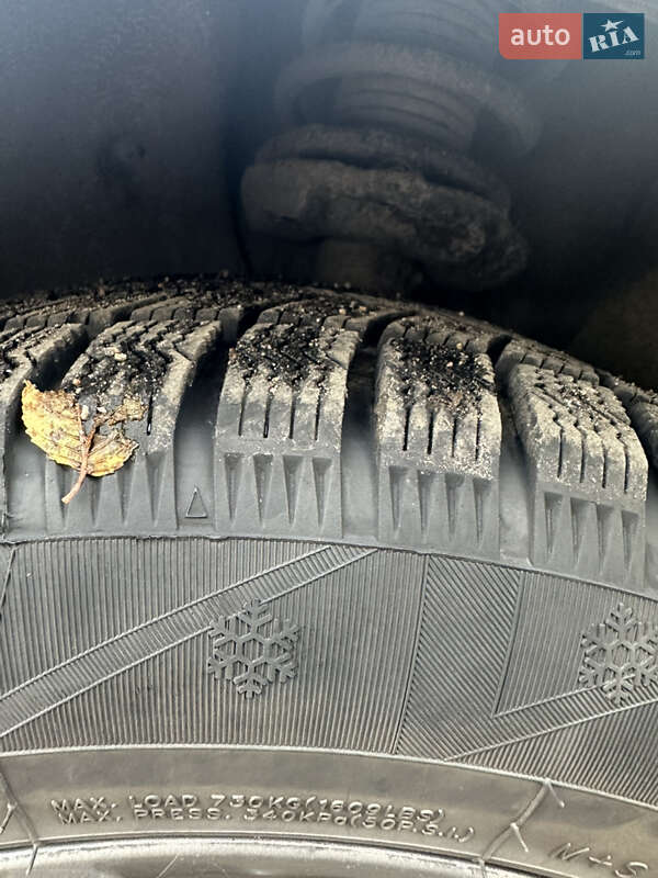 Седан Volkswagen Passat 2005 в Киеве