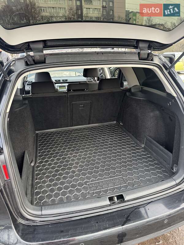 Универсал Volkswagen Passat 2006 в Львове