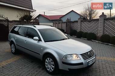 Универсал Volkswagen Passat 2002 в Тульчине