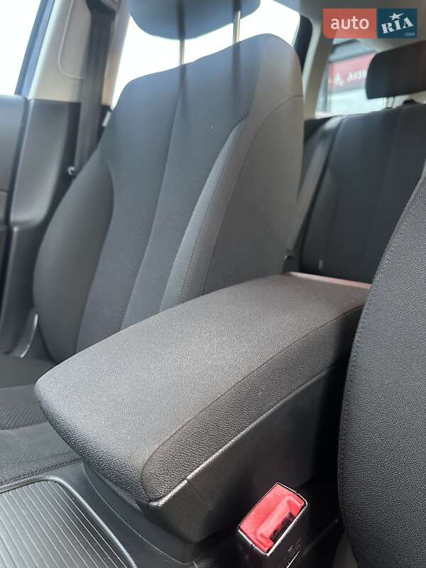 Универсал Volkswagen Passat 2009 в Белогородке фото 39 Универсал Volkswagen Passat 2009 в Белогородке