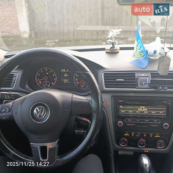 Седан Volkswagen Passat 2013 в Каменец-Подольском