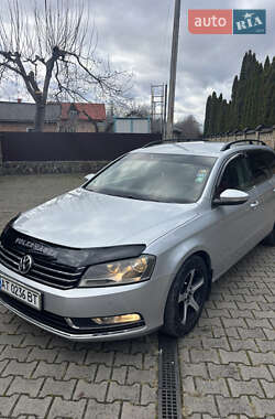Універсал Volkswagen Passat 2012 в Надвірній