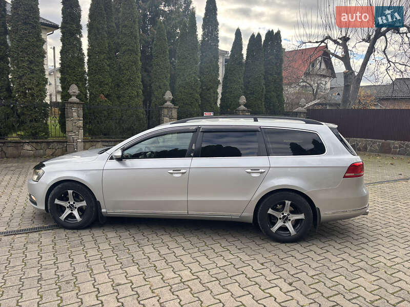 Универсал Volkswagen Passat 2012 в Надворной