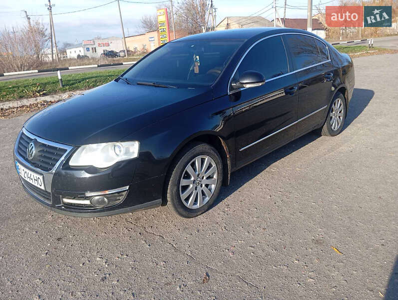 Седан Volkswagen Passat 2008 в Миргороде
