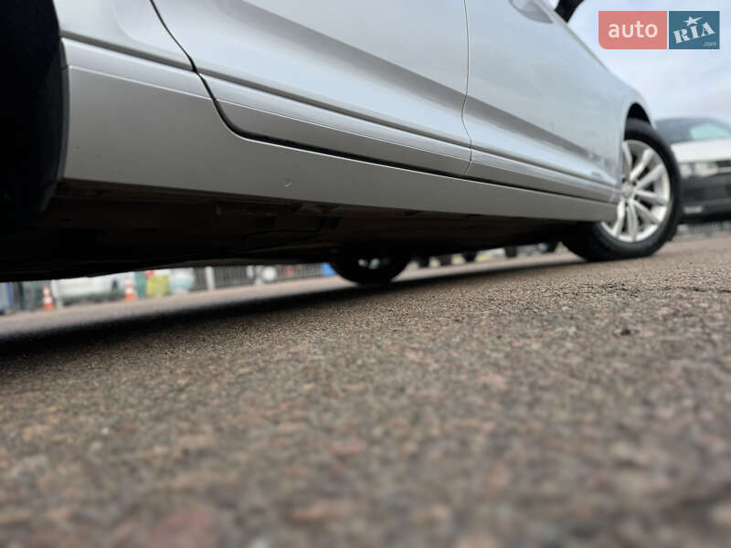 Универсал Volkswagen Passat 2018 в Киеве