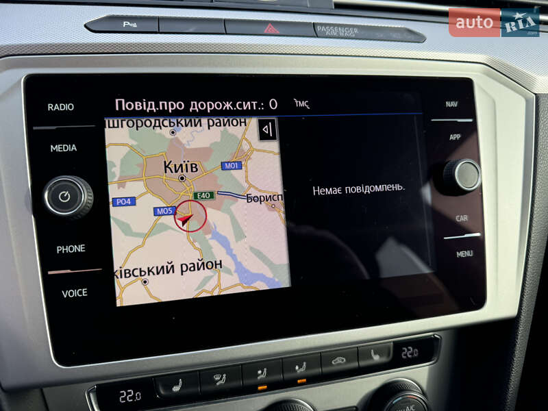 Универсал Volkswagen Passat 2018 в Киеве