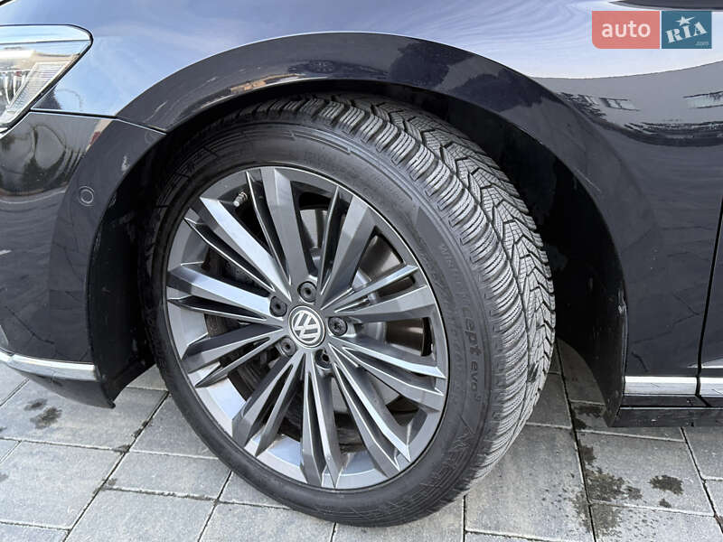Универсал Volkswagen Passat 2020 в Луцке