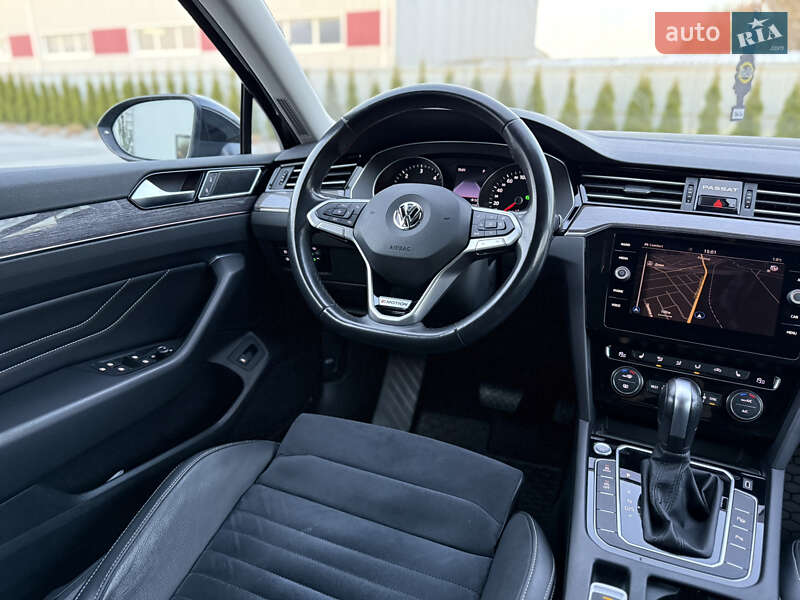 Универсал Volkswagen Passat 2020 в Луцке